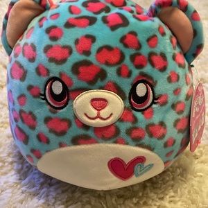 With tags Squishmallow 8” Chelsea the Cheetah 2021 Valentine!Teal, pink w/hearts